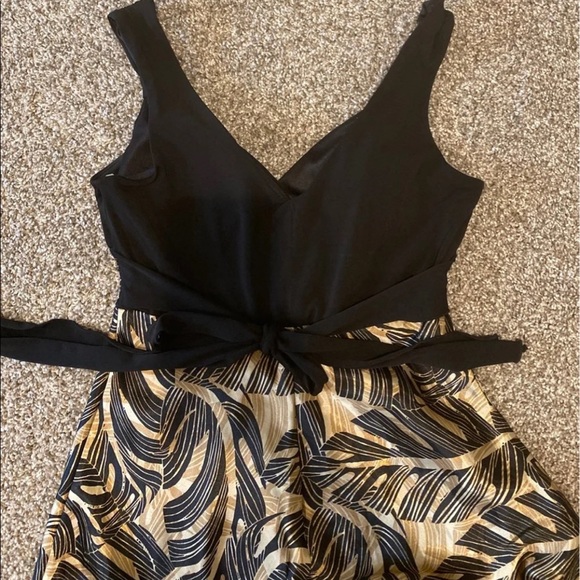 NEW STUDIO Y DRESS - Picture 4 of 5